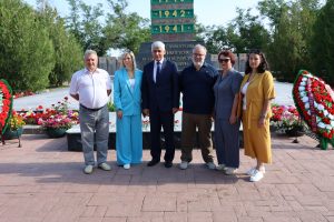 Астраханские патриоты почтили память погибших в годы Великой Отечественной войны